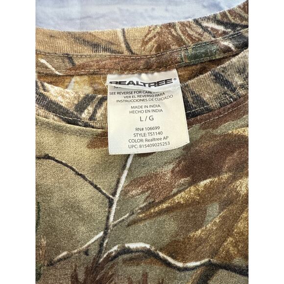 Realtree AP Camo Long Sleeve T-Shirt Large - Picture 3 of 4
